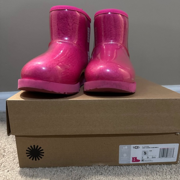 Classic Clear Mini III Hot Pink Boots - Picture 3 of 4